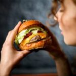 How the beef you eat in your burger was raised? It’s time to think about it!