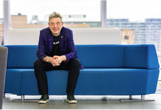 Andrew Moor, the 65-year-old CEO of Equitable Bank, has passed away; a successor has been named.